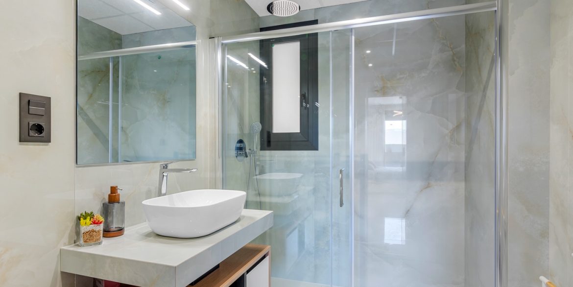 o_1isnlibcl1hnr1ju7r8f9dqrnj35