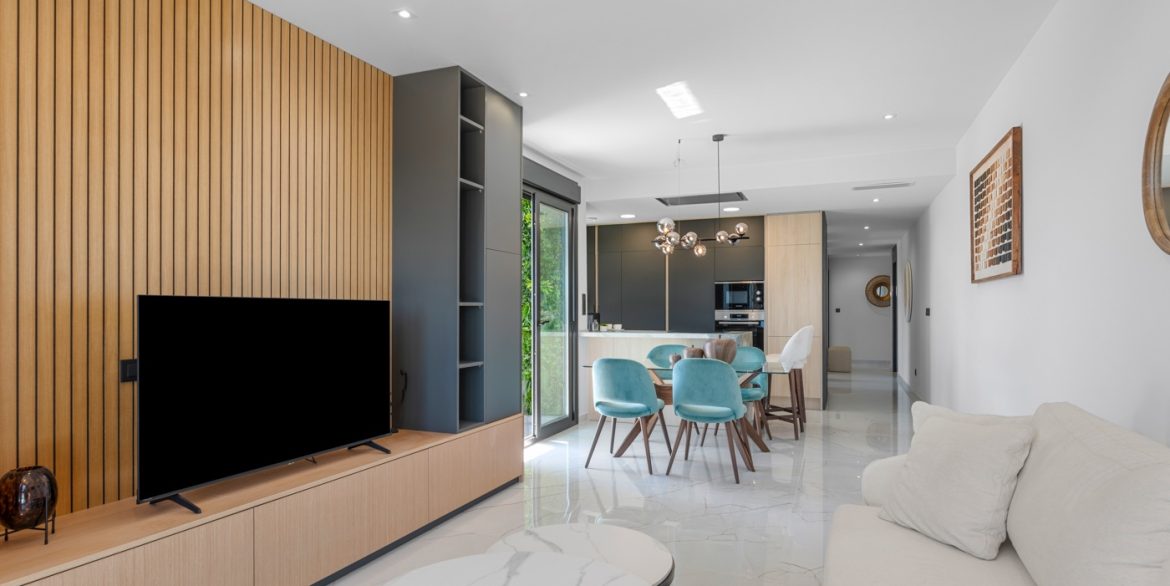 o_1isnlibcl1v2lt2qe1f19mr553o