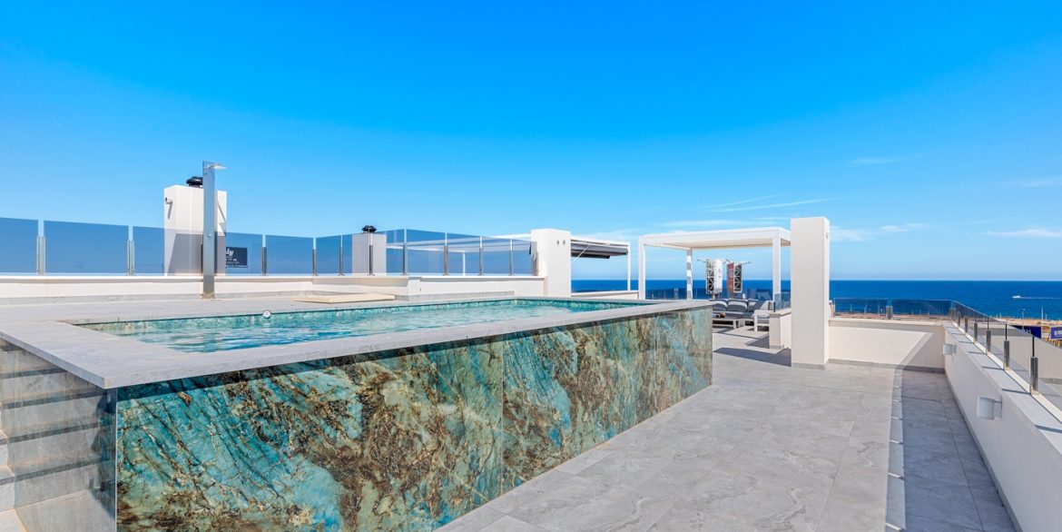 o_1isnlibcm1f971nvb41t1q32qc144