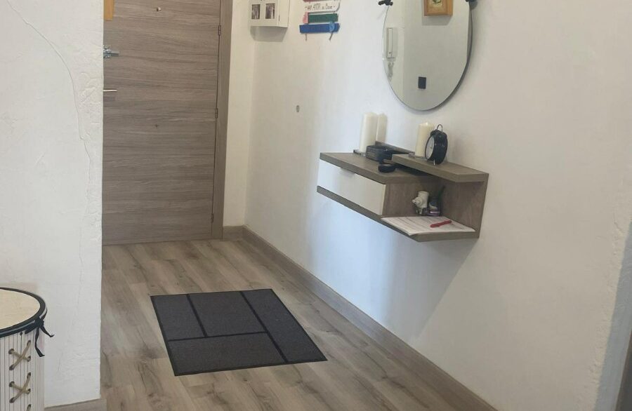 o_1ithrof9s14rl12aj1jakchc1uch27