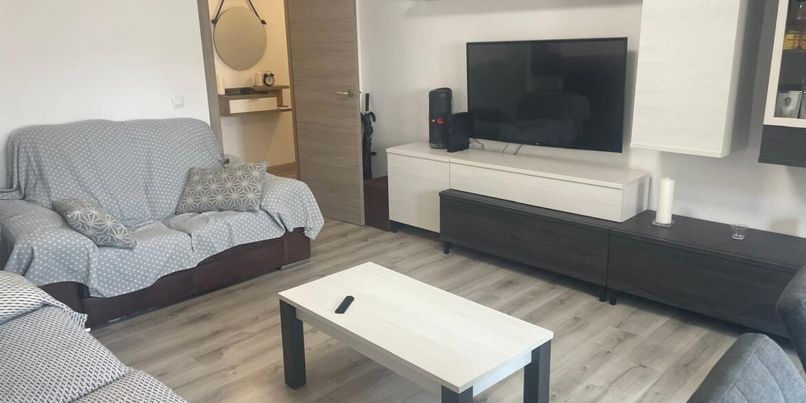 o_1ithrof9sguv1s071pen1t4l1m8g21