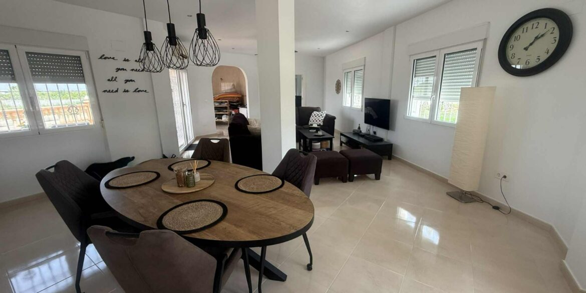 o_1itiblvt0ingocbf0j1r9m1nj334