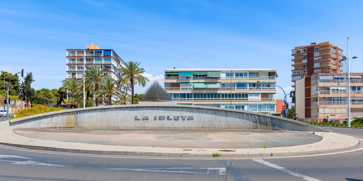 o_1itpjql3u16ijsi61m4tcq8hit3d