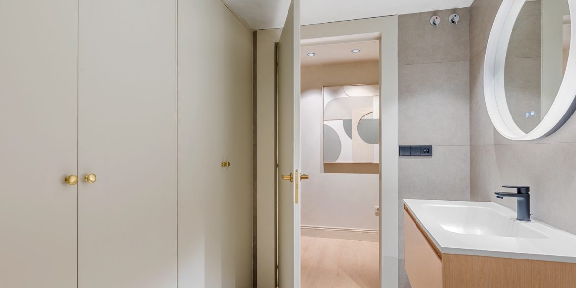 o_1itpjql3u1i5g1hnd1rfe125lg2k