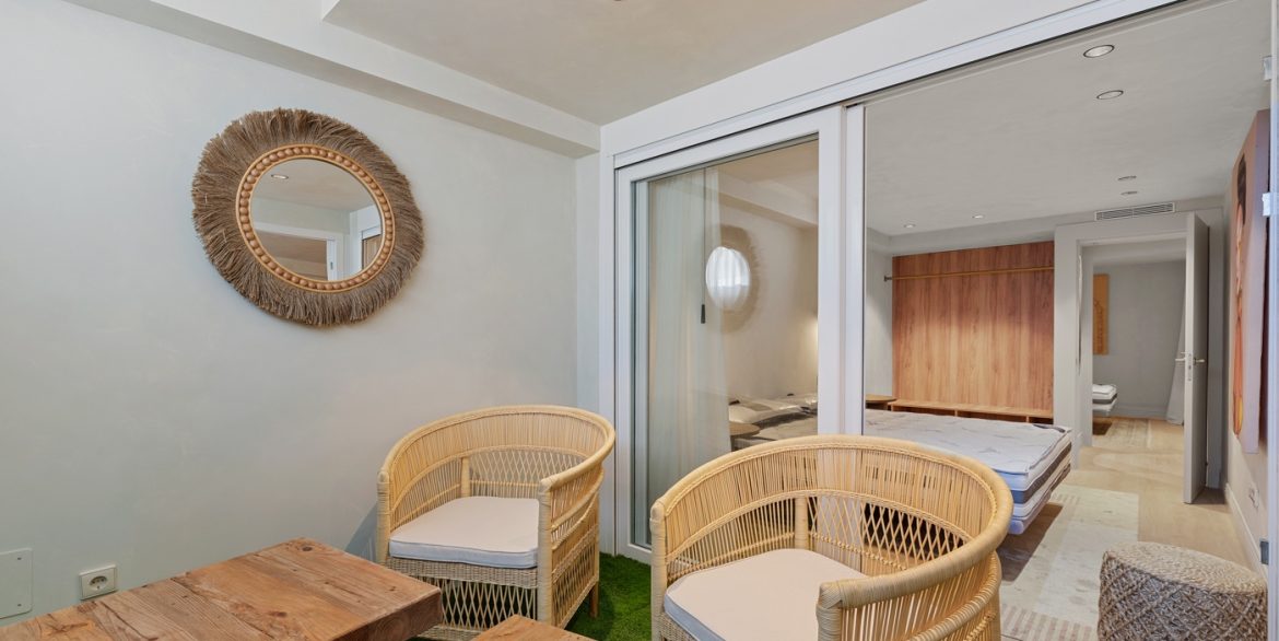 o_1itpjql3upoeqqb11e231s17ua33