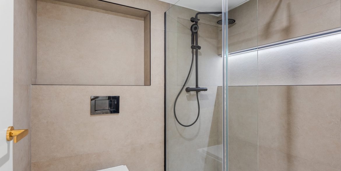 o_1itpjql3urjkah11ungb1m1vaq2j