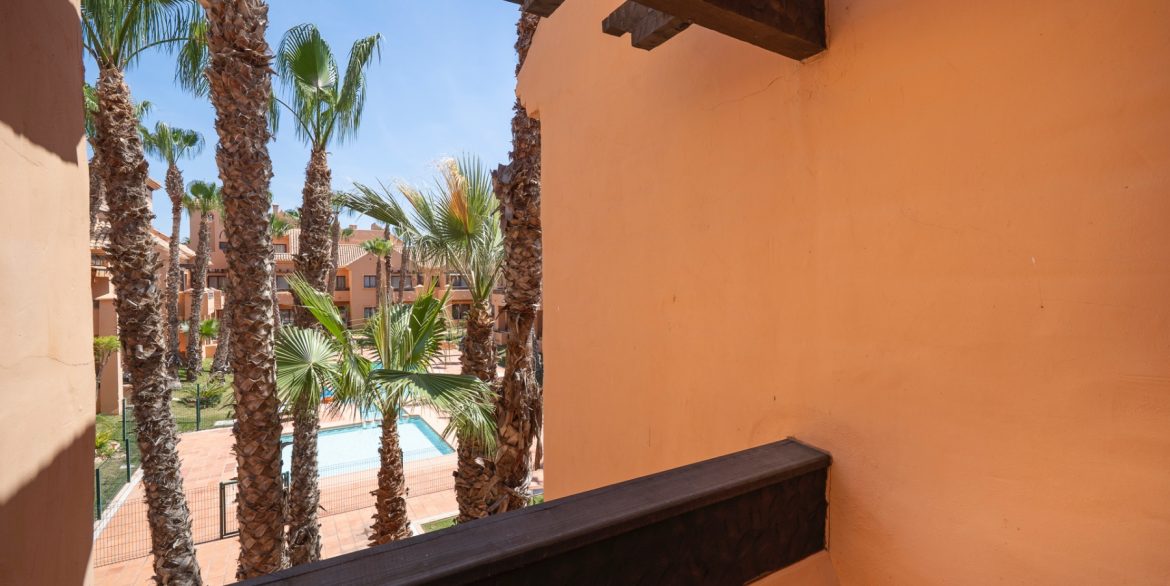 o_1itqfik3p93s128314stlf650s3b