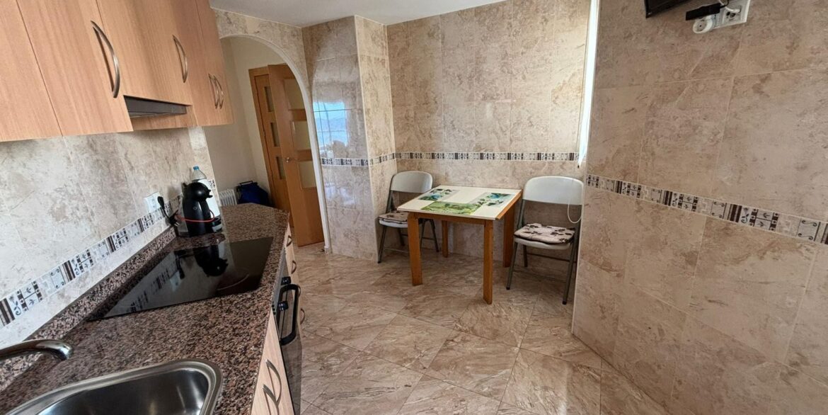 o_1its0rcmtfke8mb1dlu1cqe1tr62c