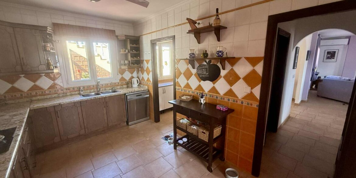 o_1iu6ie449teb1ef6u0s4ai1j9nc5