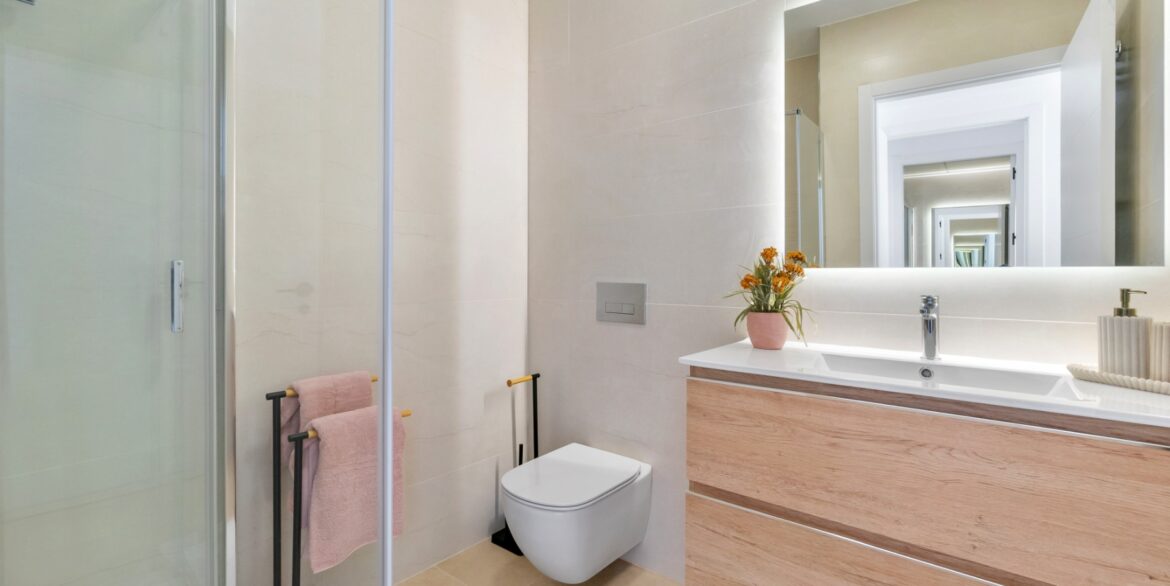 o_1iv2rurn1n9ue9l62ni3ogrv2q