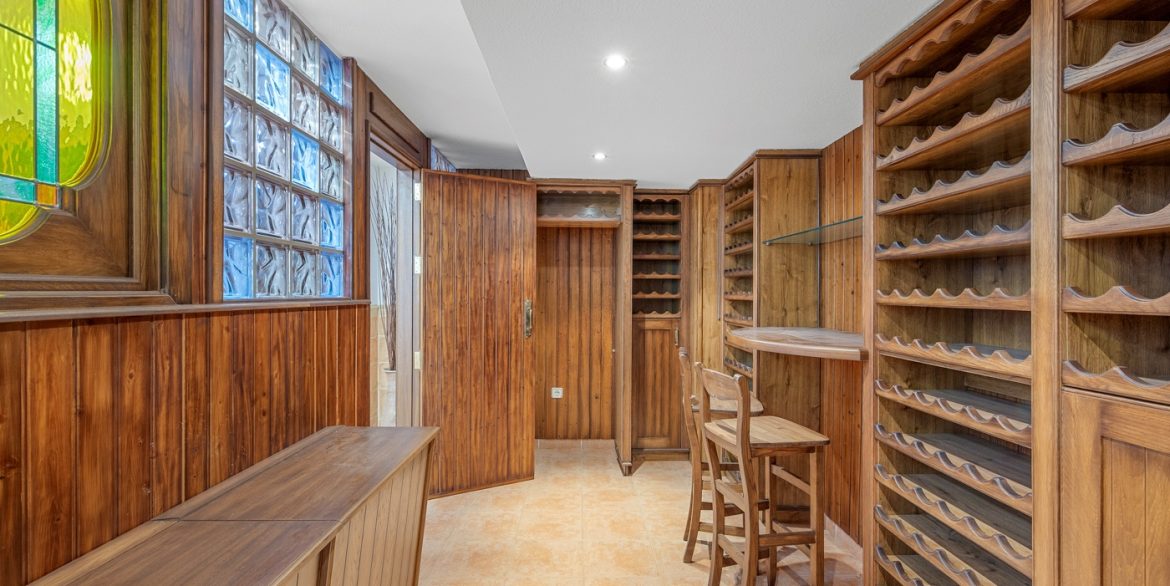 o_1ivfk1rmc1puso9cgmare31ddn52