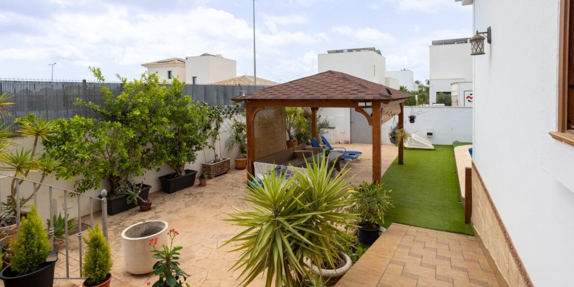 o_1j06u14n21oilo61tka139nu6h48