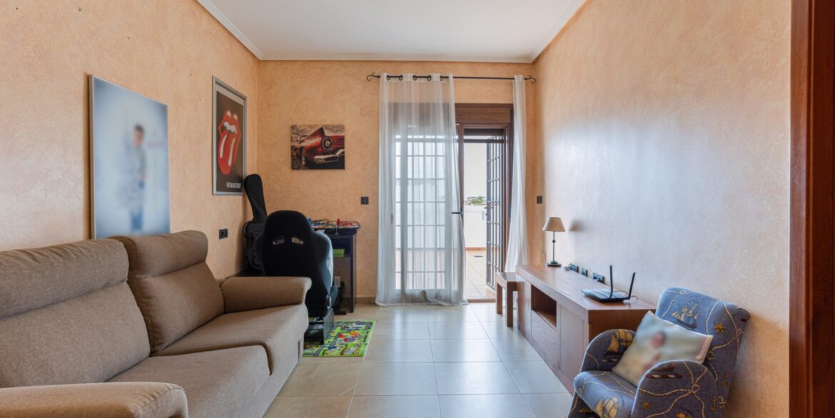 o_1j06u14n21p331sce1tlb4861ge044