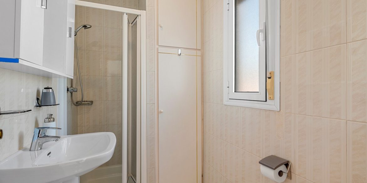 o_1j0r66r3s107c3qn189vqt14qa3b