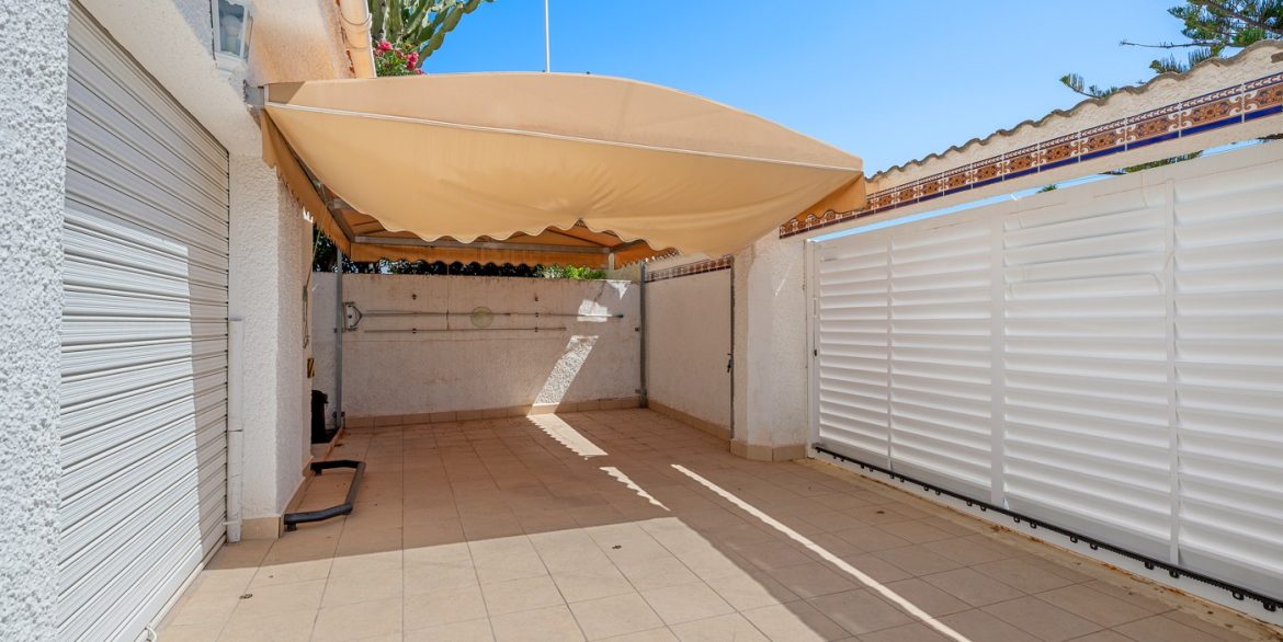 o_1j0r66r3s6fd1eqflcdj4utdb31