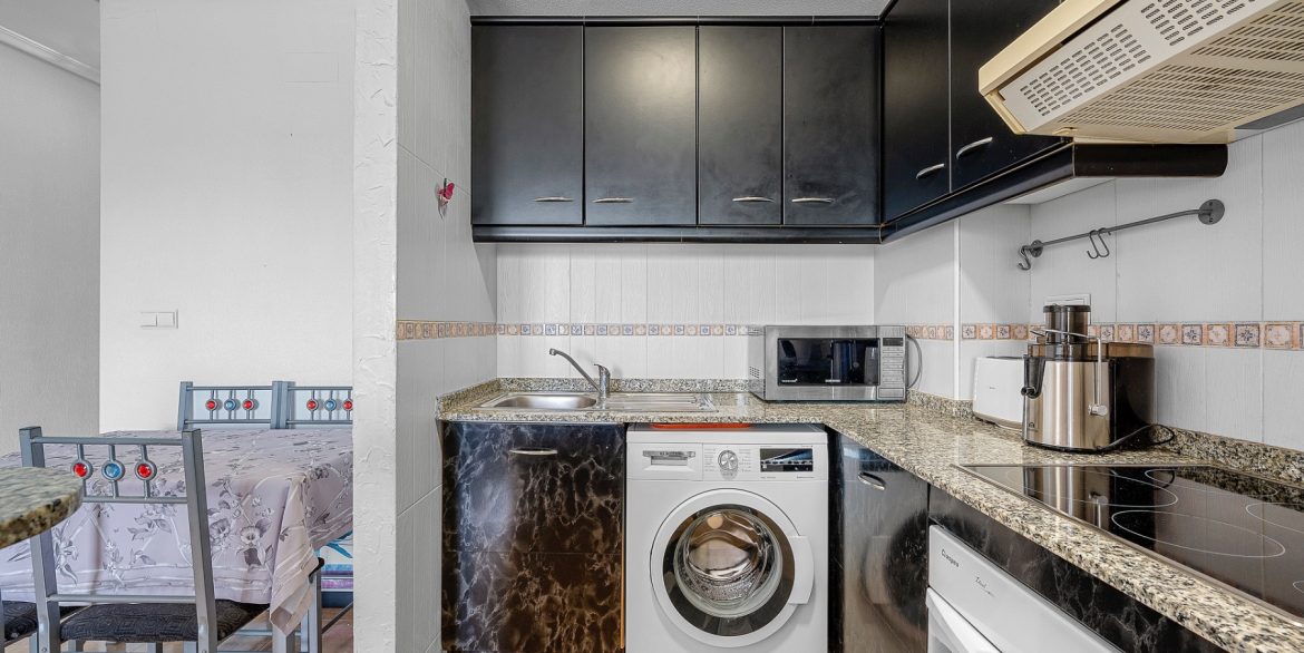 o_1j16ehsi36quo4beo31ovb111g2j