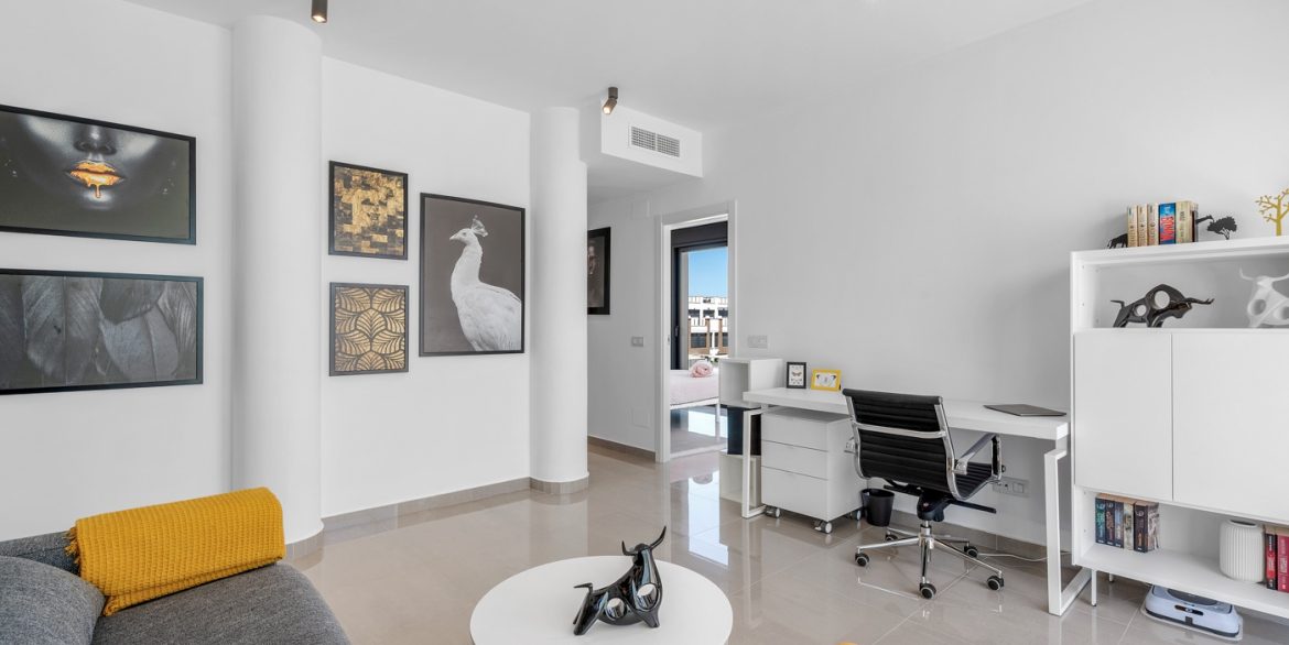 o_1j22kpn5m6trh9d1iok111f15n24g