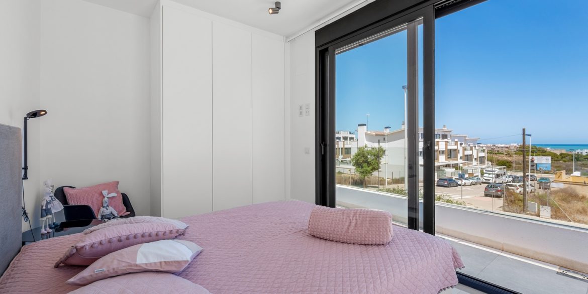 o_1j22kpn5mlk1vgt1b8qq3s57147