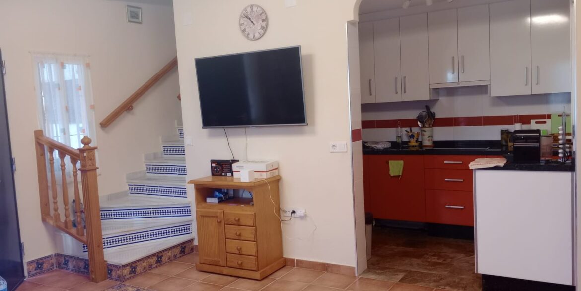 o_1j2evklnc1324i1bo894671su62l