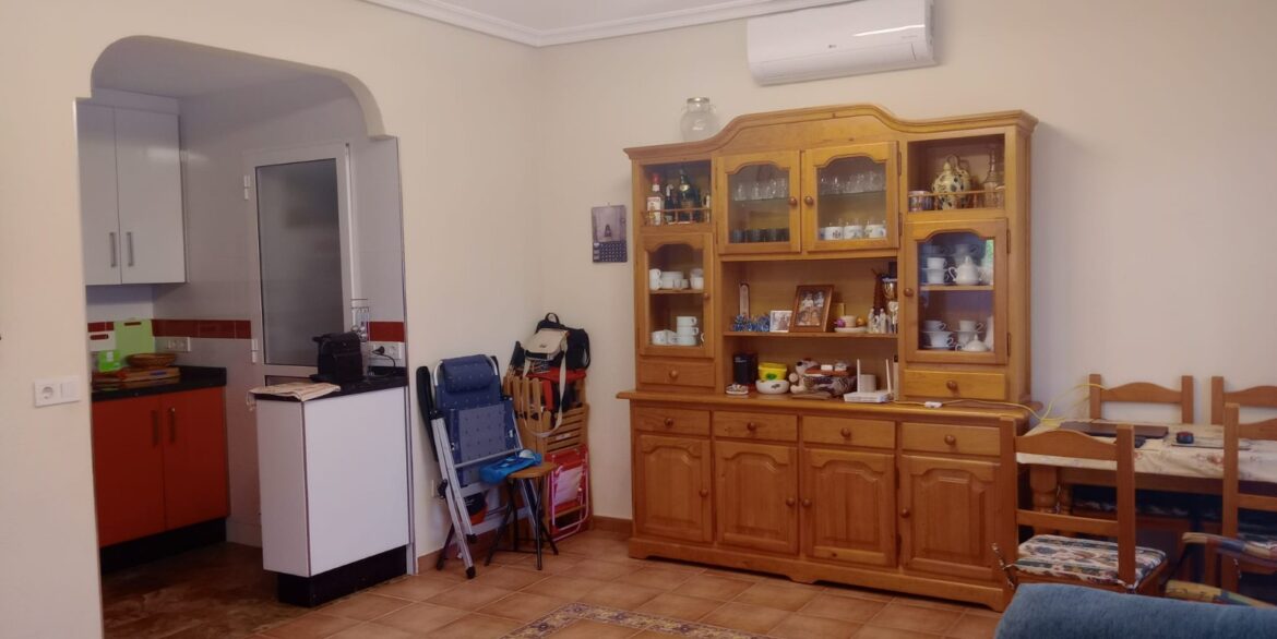 o_1j2evklnc1its13qh11cfg7sbf62p