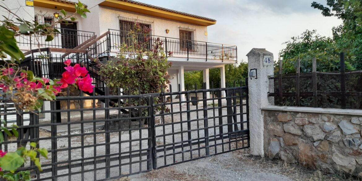 o_1j2f1klve94f1v4j1f9v1443ij53a