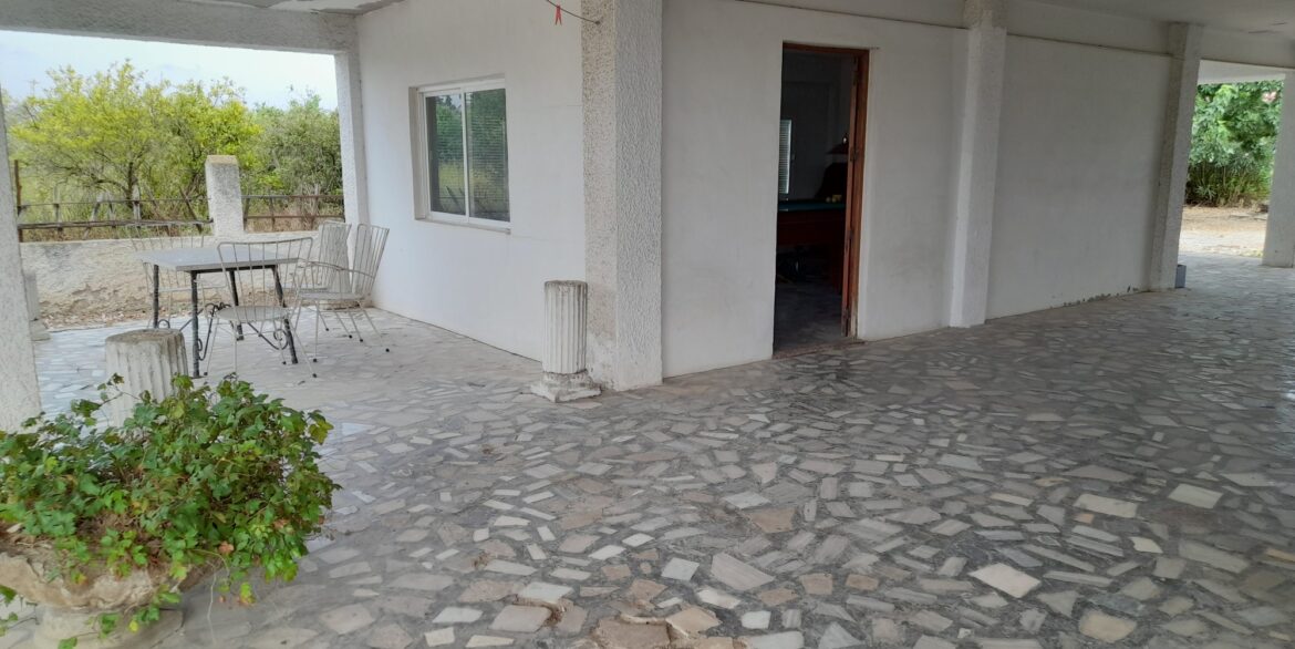 o_1j2f1klvec1v1ivmst71enh1b923d