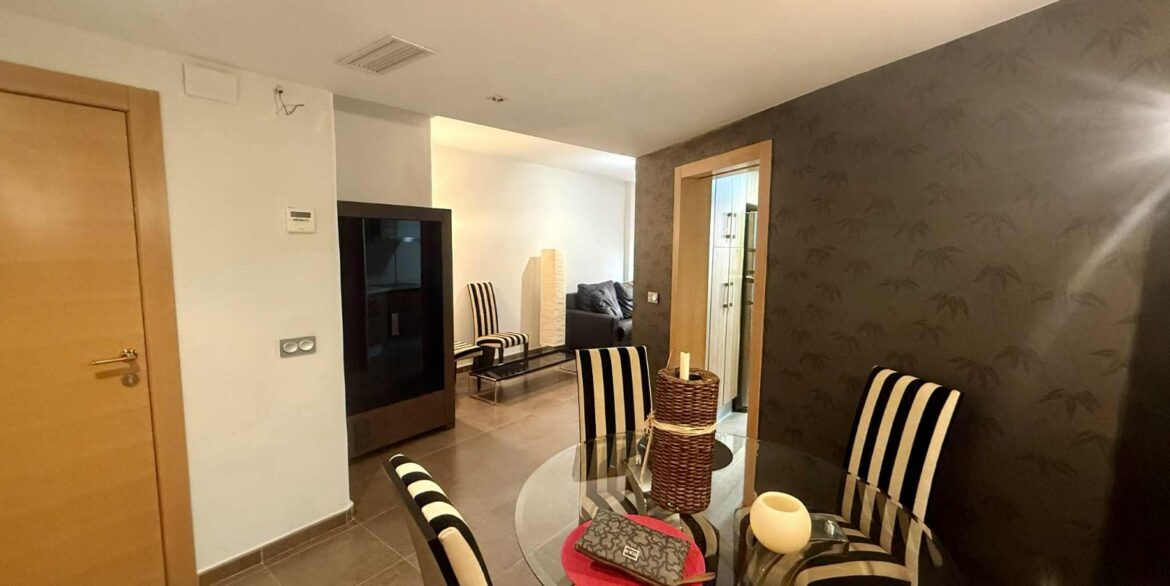 o_1j33eo5ei10ho8oi9581frq1q1d2e