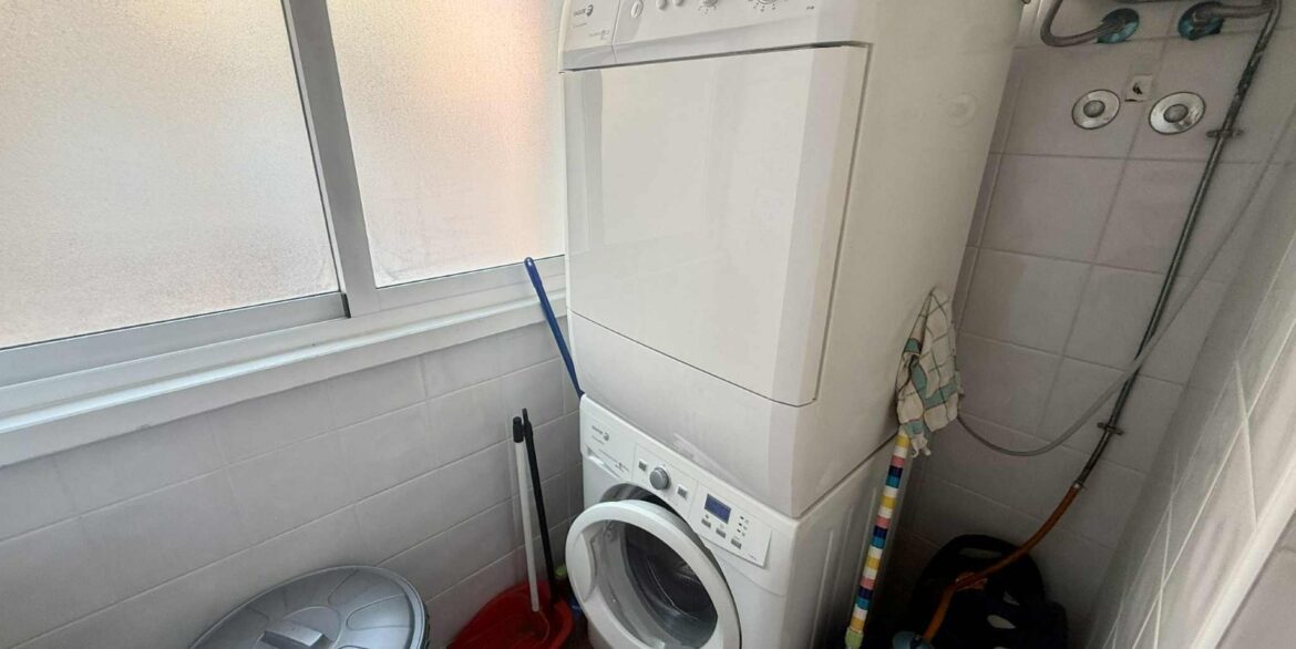 o_1j33eo5ei17h8nf7gnqs8h14nc2u