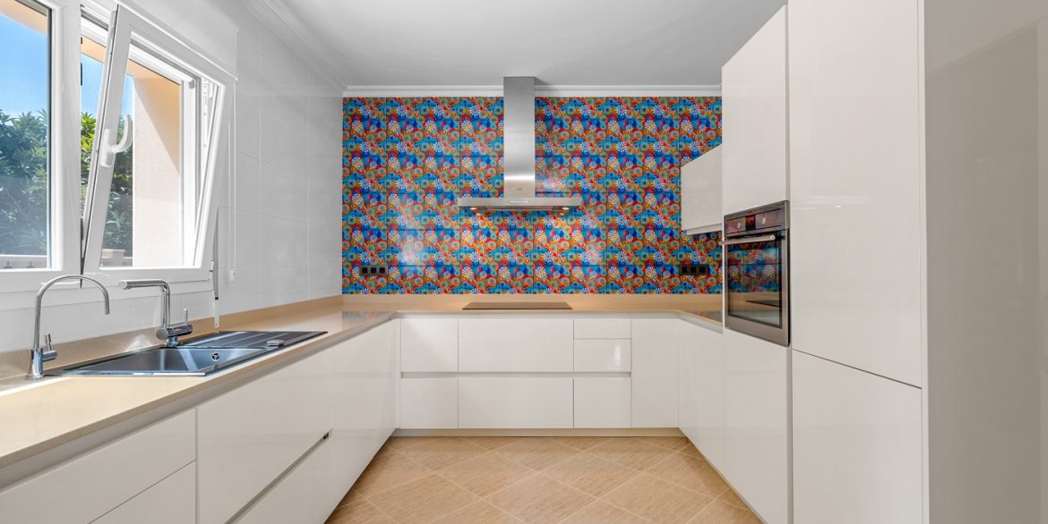 o_1j3dh8o8f1rtr1eug1uhu7obu4o3v