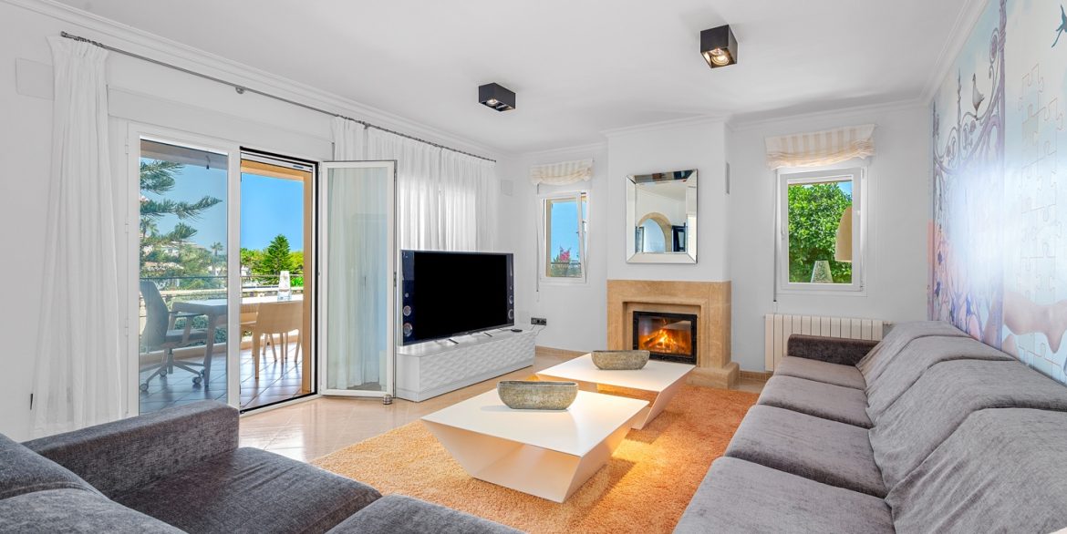 o_1j3dh8o8fiiu88l1dbjmkv1de44t