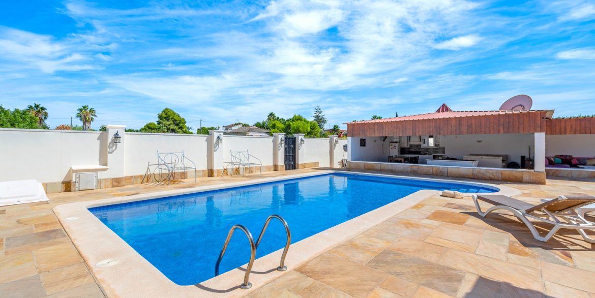 o_1j56e1num1b9t1gt6idr1f365kb47