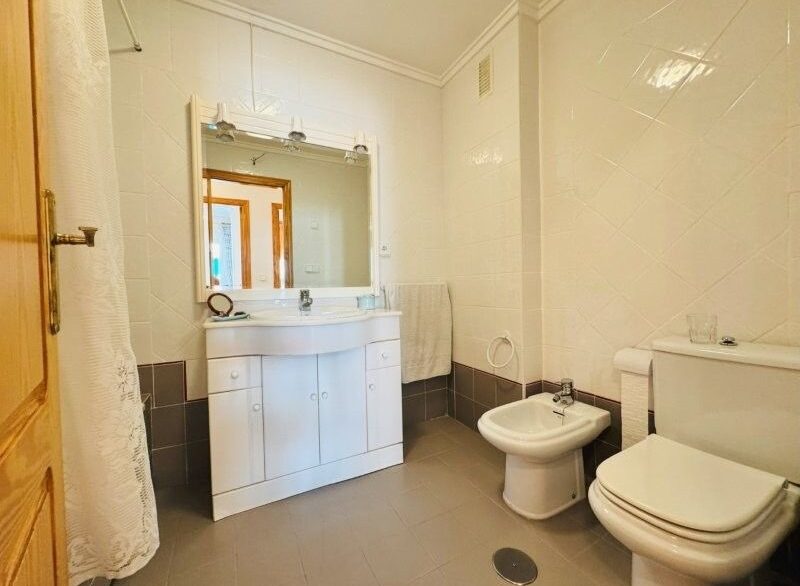 o_1j5e5mrpb12671da1107757i18vp2b