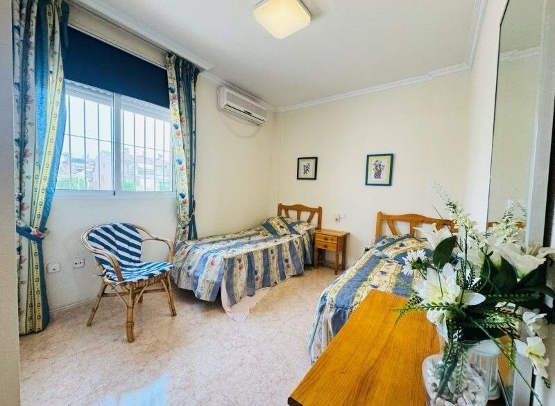 o_1j5tm3qf61p4119m4jjgtb0k6q2a