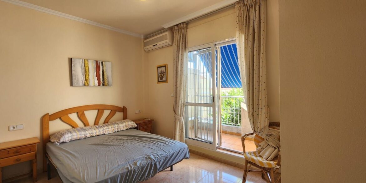 o_1j5tm3qf683g18fbou9djjep52m