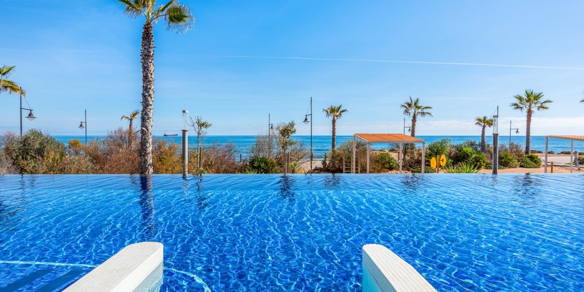 o_1j6aqlghhce6eef1g2j1to813bs4h