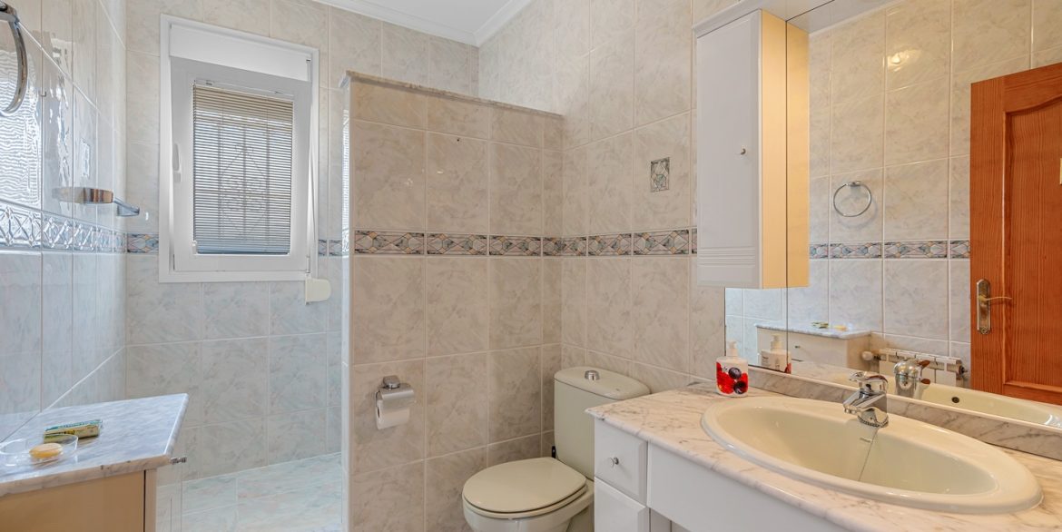 o_1j6ddk1e015e21lkt1qpr8r91gd249