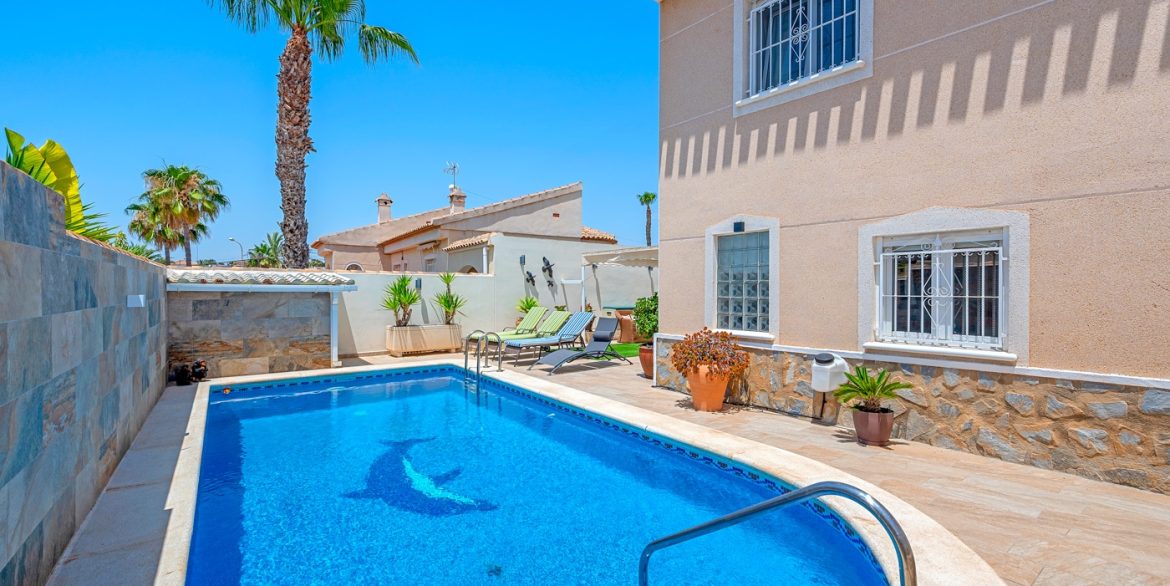 o_1j6ddk1e01ik6c9s1g3b1o5vhbh3d