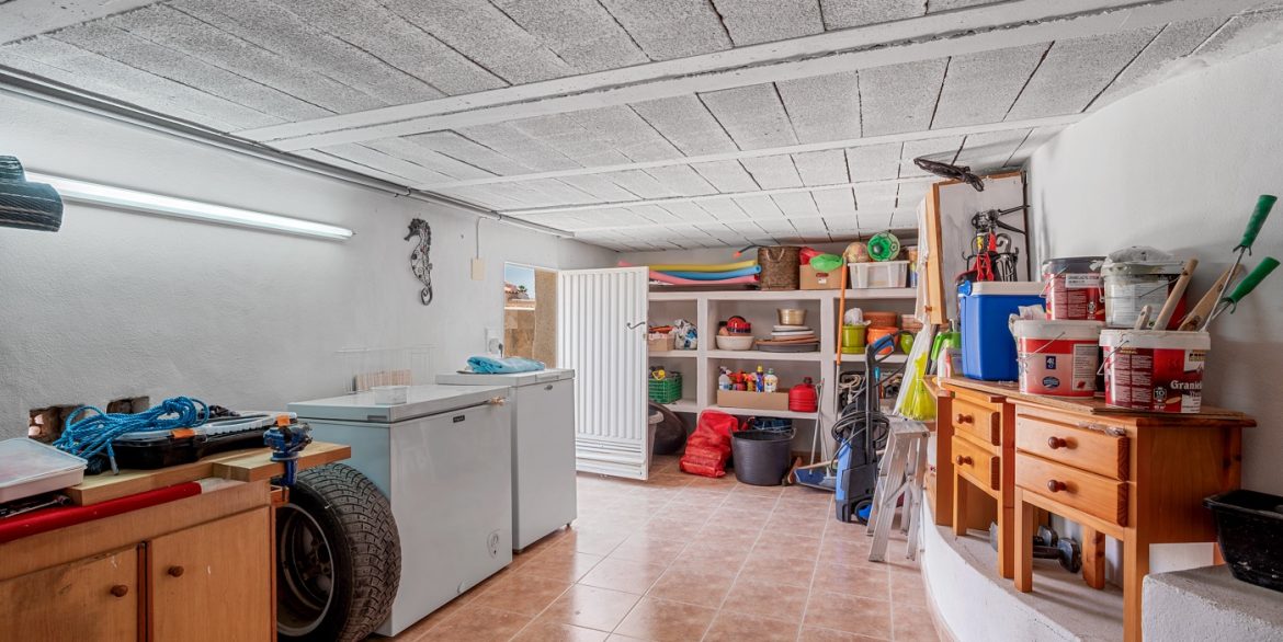 o_1j6ddk1e01k729hn129d102kaft3h