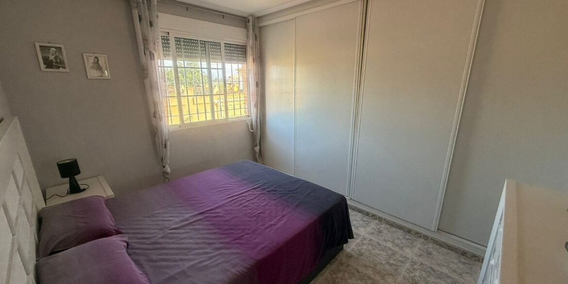 o_1j6fsr4ft15uf1h1b8jq1kr61oal3j