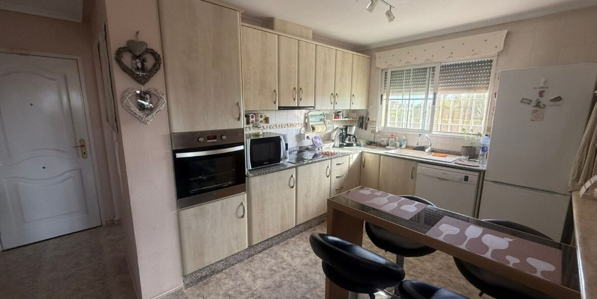 o_1j6fsr4fth3914gqsjbtra1jbf3l