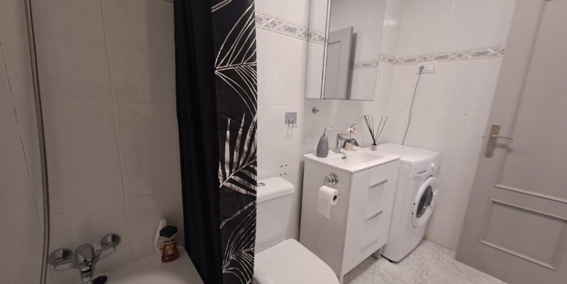 o_1j80j3n2r1gld1if1tr415ur1ah223