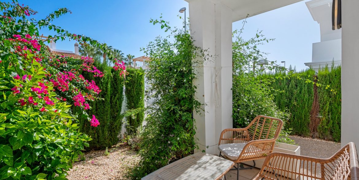 o_1j80l3sep1cc51nddkmm1g1o1nhi32