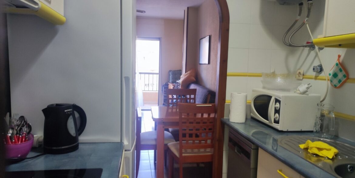 o_1j80moglu15hsan21rmf2fm5sm1v