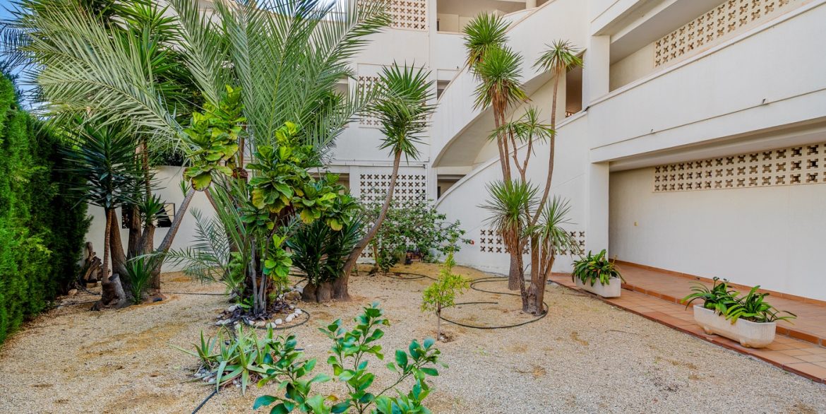 o_1j810j3lo1vuju081nakl2l1trb2o