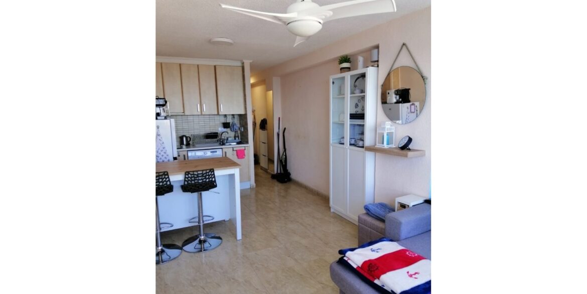 o_1j82vr0um6sj9ephegq2hei2b