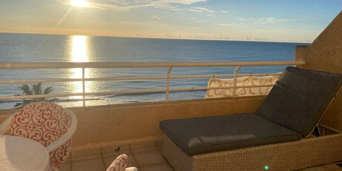 o_1j835h1g81uijgot11f51a5d18em2p