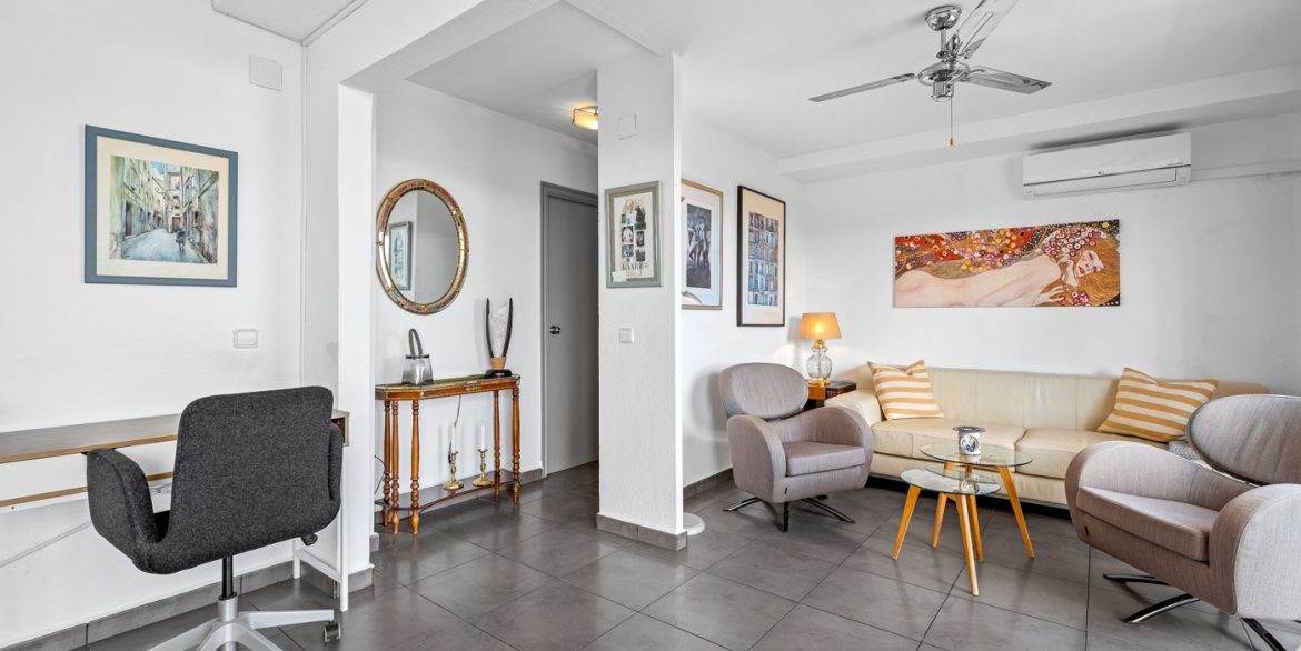 o_1j837rerv1pqd1ajcfir8cdt8t43