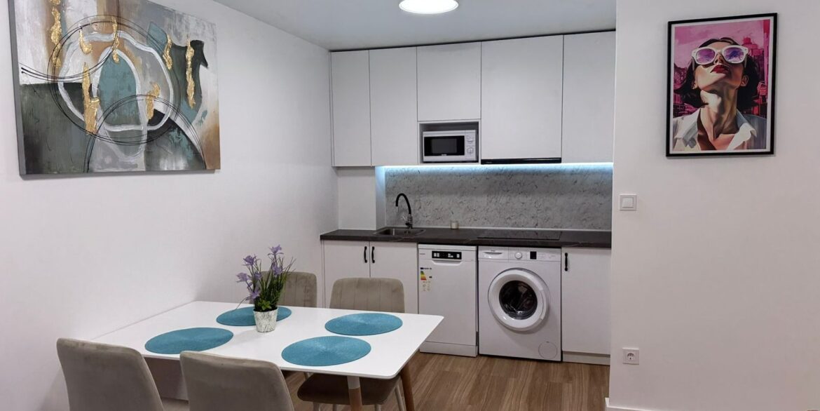 o_1j85lrp2a7bo1iop1lfmvcb1u3c2e