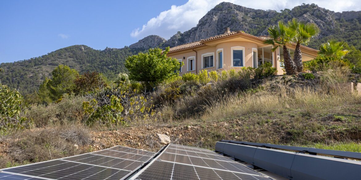 o_1j882p0n817e1mum1iivf6docg4n