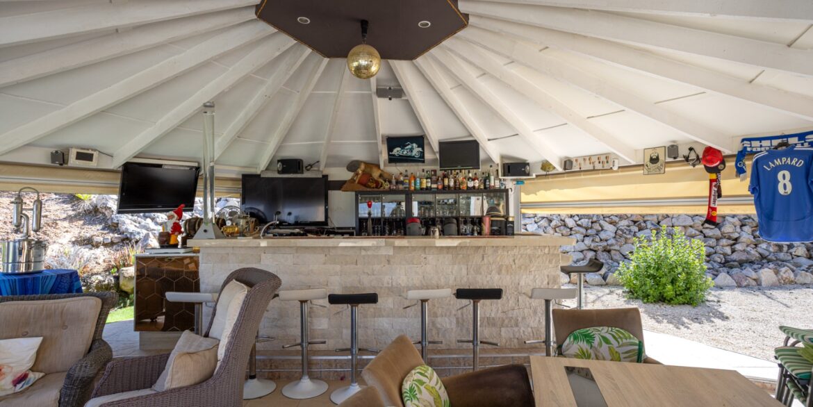 o_1j882p0n870g1gd71gac1cpqep84h